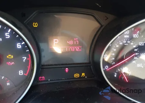 2015 Kia Sedona Lx из США, поврежденный, VIN KNDMB5C13F6044139